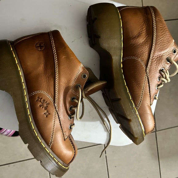 Meet your Posher, Najah - Picture 4 of 16